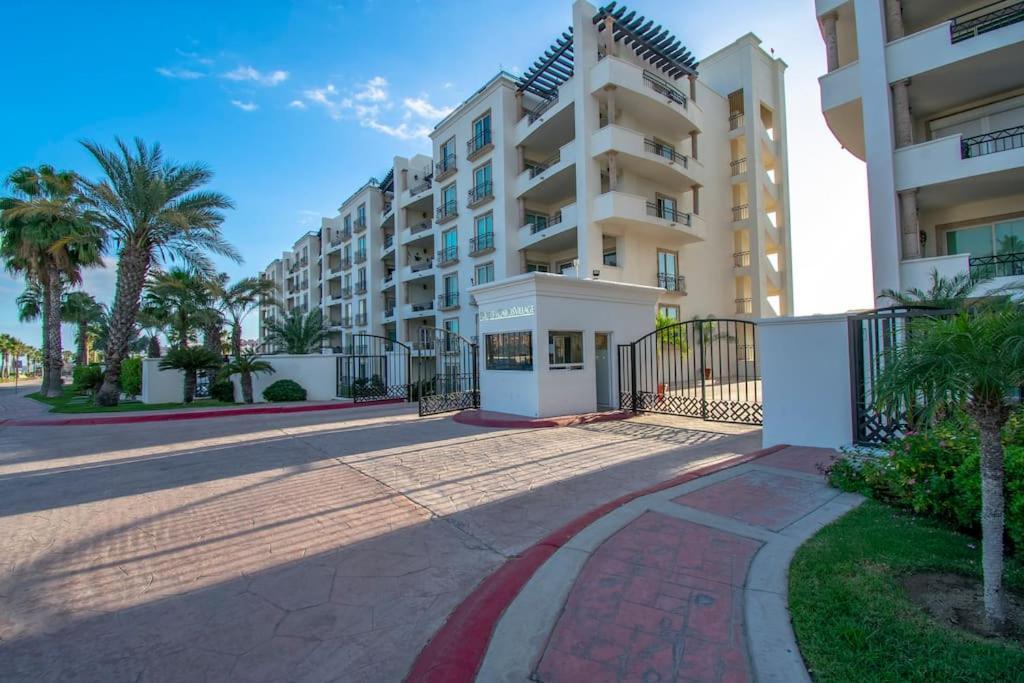 Condo Paraiso - Luxurious New Condo 300Mt From The Beach Cabo San Lucas Exterior photo